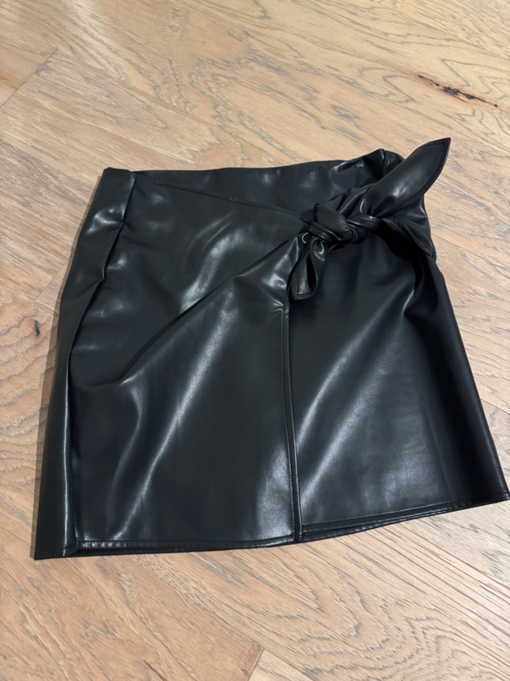 Black Faux Leather Tie-Detail Mini Skirt